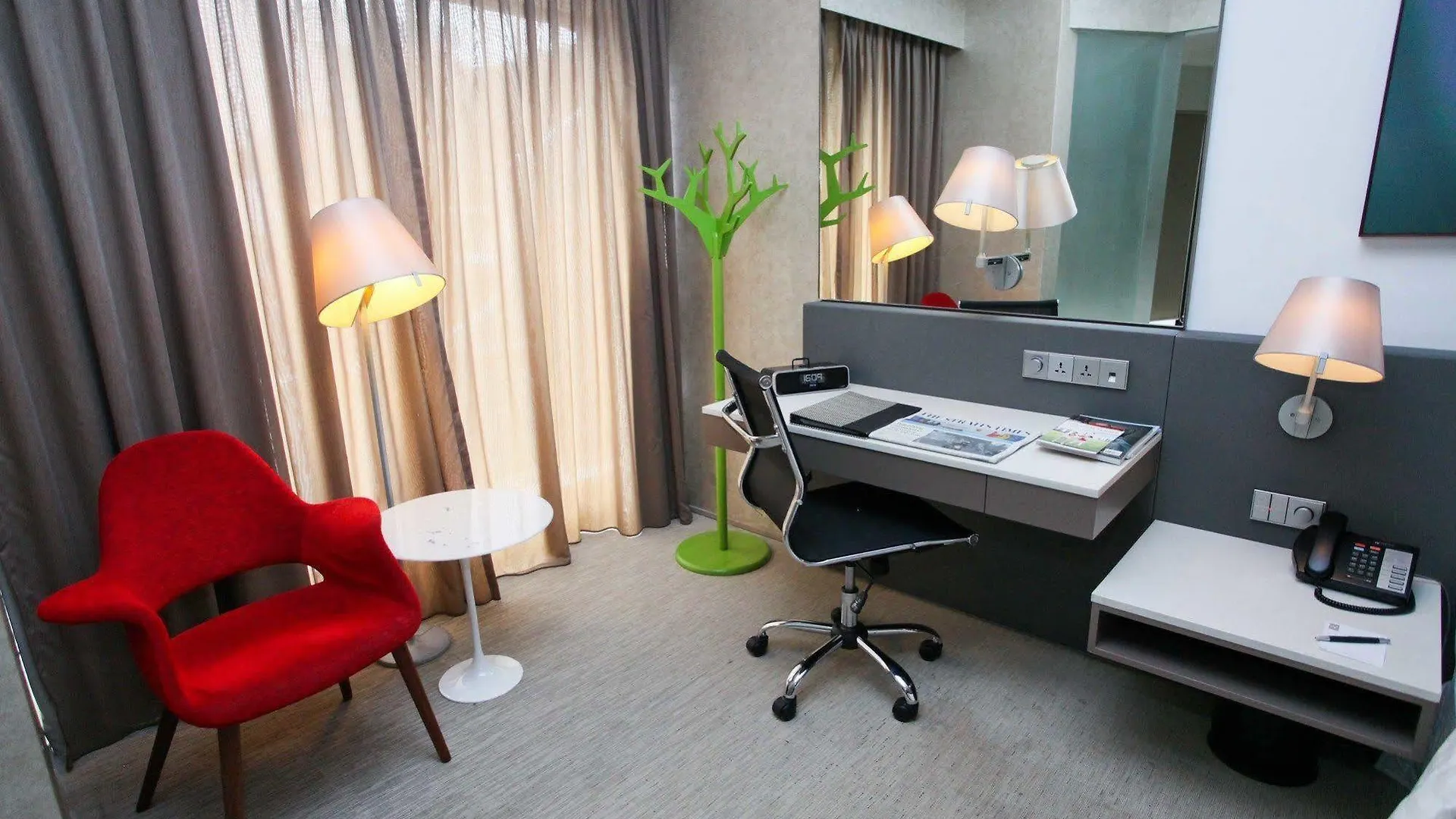 D'Hotel Singapore Managed By The Ascott Limited 4*,  Singapur