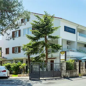 Nocleg ze śniadaniem Ladavac